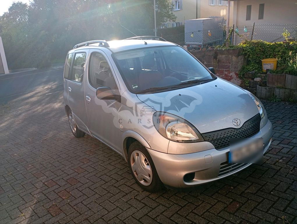 Toyota Verso 2003